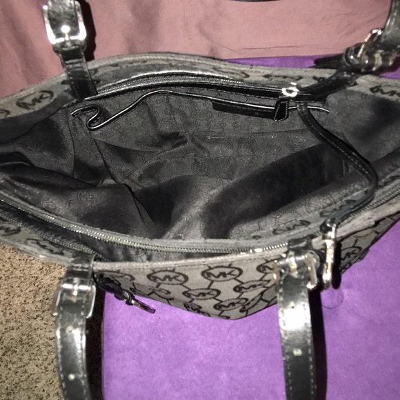 Michael Kors Tote - Picture 4 of 5